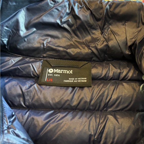 Marmot Vest - Picture 2 of 4